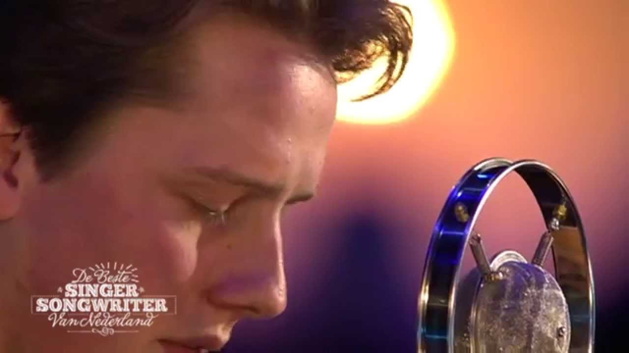 Okke Punt: Mr. Help Me Out – De Beste Singer-Songwriter van Nederland