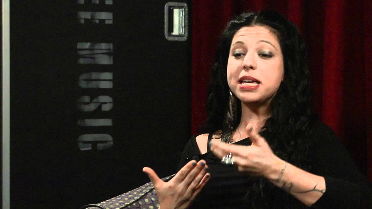 Songwriting Lesson: How to Keep Lyrics Vague