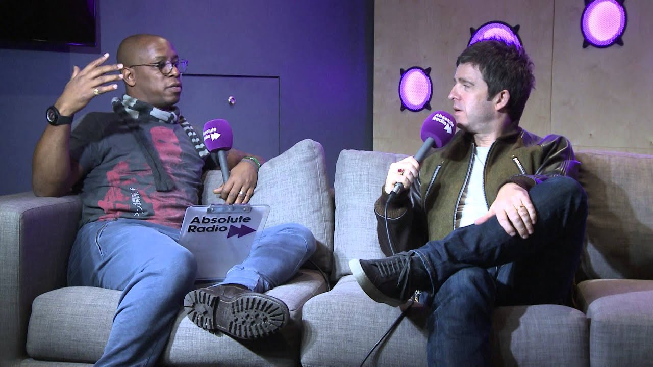 Noel Gallagher tells Ian Wright about his songwriting technique