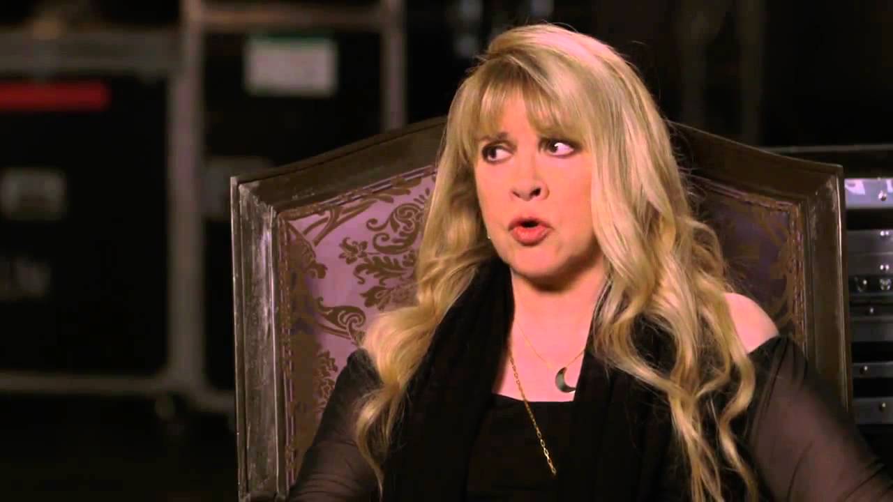 Stevie Nicks/Lady Antebellum discussing songwriting,communicating .Crossroads