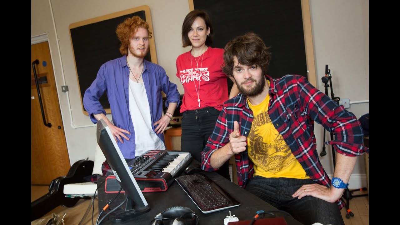 Songs by the Sea – Brighton Songwriting Camp