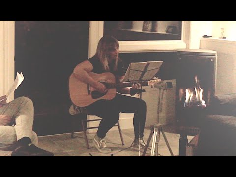Songwriting Circle Highlights – 04-11-2022