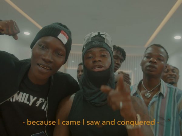 Lil Kesh – Don't Call Me (feat. Zinoleesky) [Lyrics Visualiser]