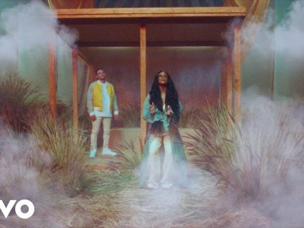 H.E.R., Tauren Wells – Hold Us Together (Hope Mix (Official Video))