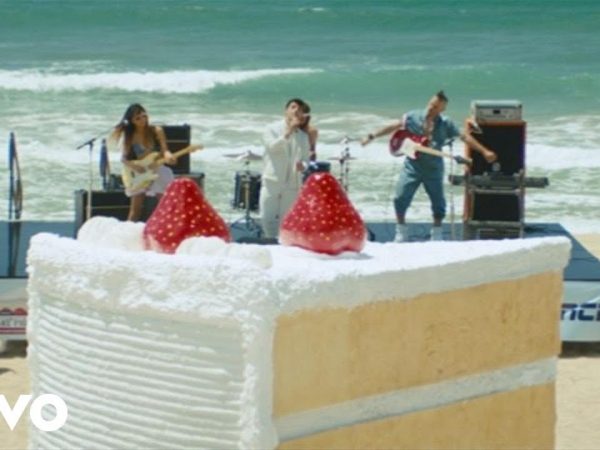 DNCE – Cake By The Ocean