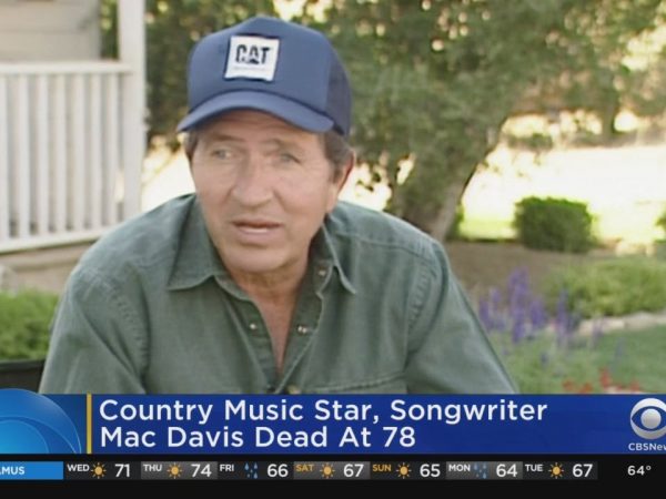 Country Songwriter Mac Davis Dies